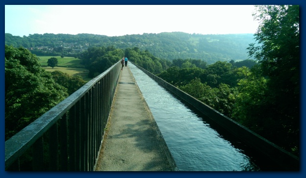 624x363 pixels (89K)